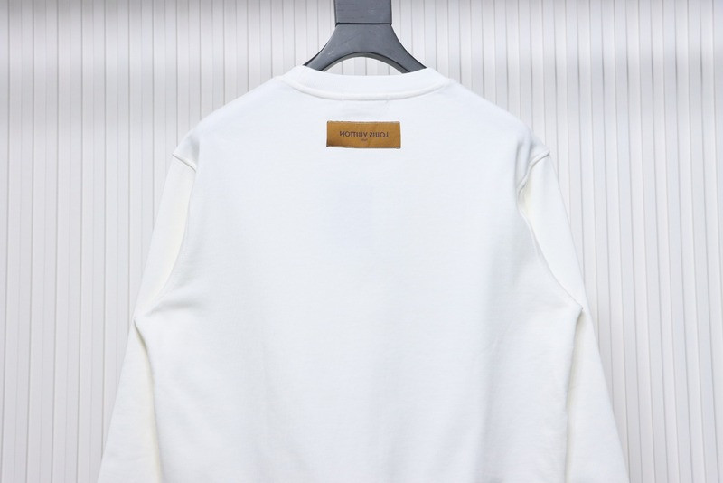 L*V HOODIE
