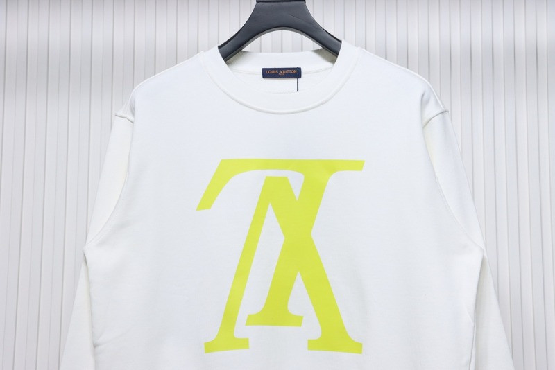 L*V HOODIE