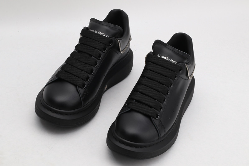 MQ Sneakers