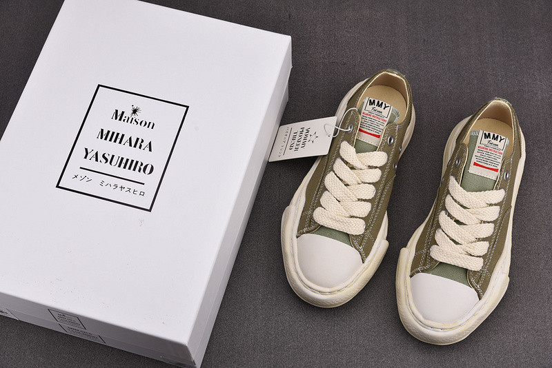 Ma*s*n mihara sneakers