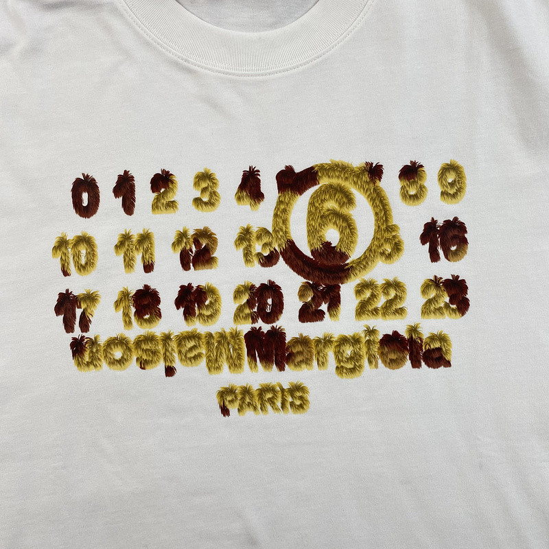 Ma*i*la t shirt