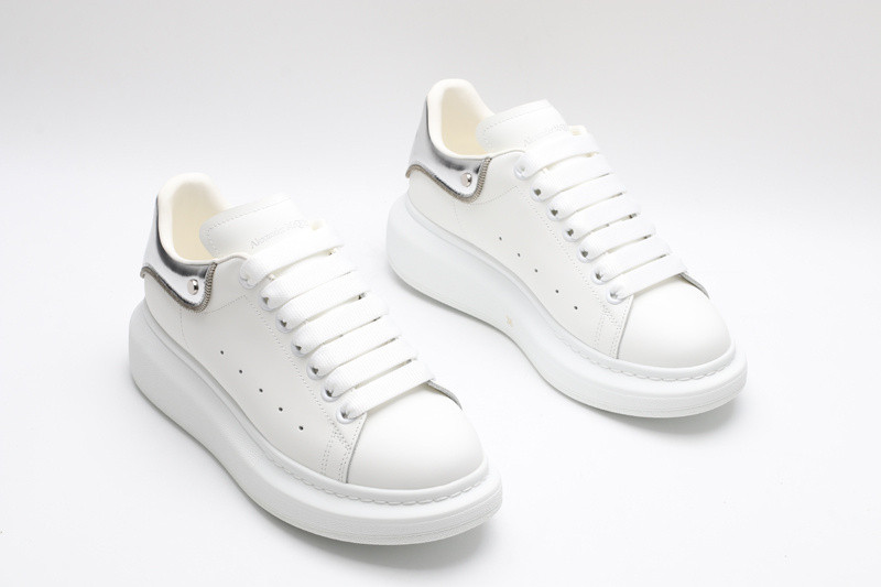 MQ Sneakers