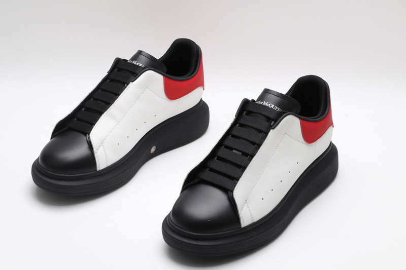 MQ Sneakers