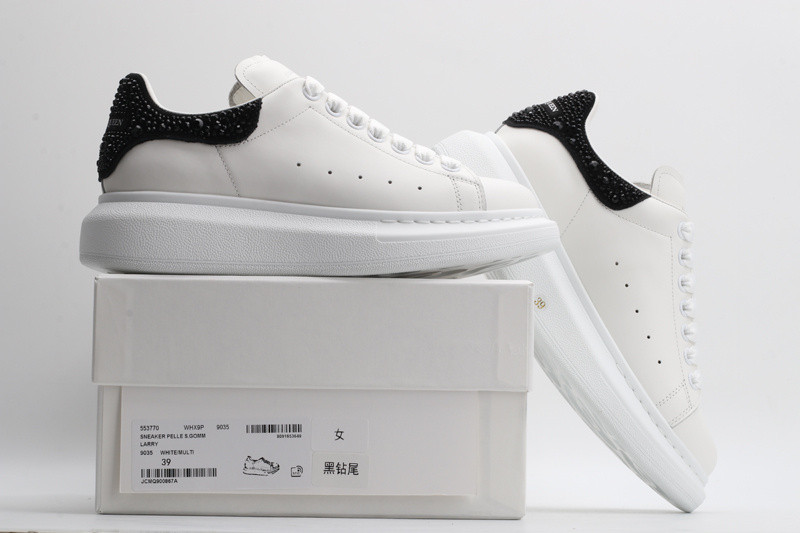 MQ Sneakers