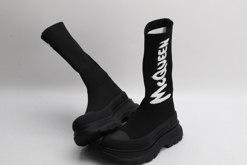 MQ Sneakers