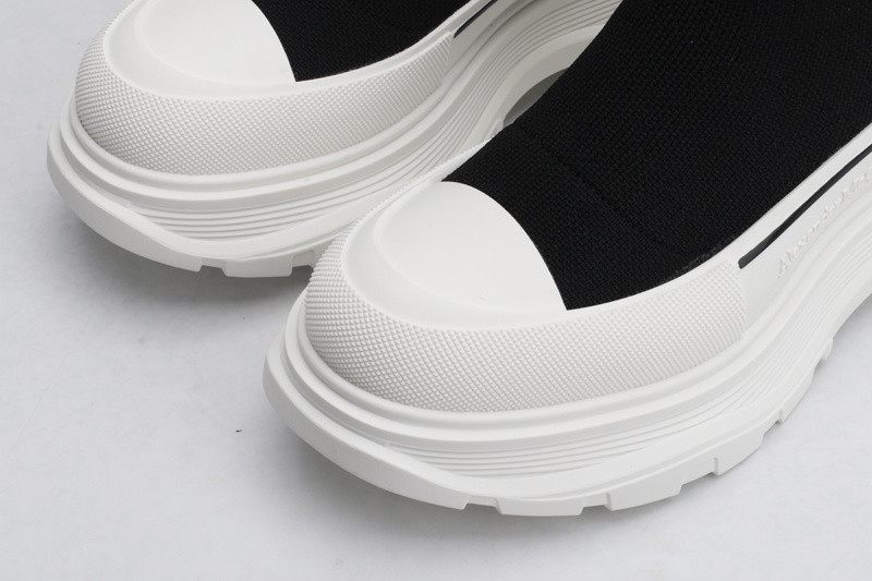 MQ Sneakers