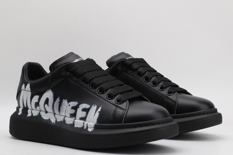 MQ Sneakers