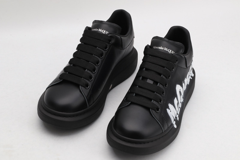 MQ Sneakers