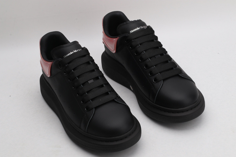 MQ Sneakers