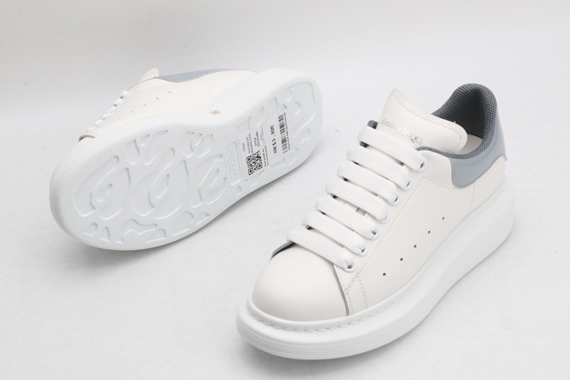 MQ Sneakers