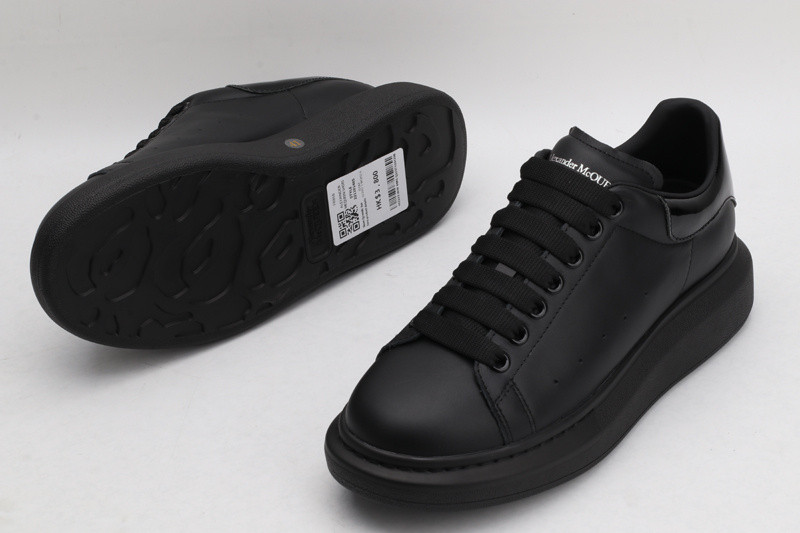 MQ Sneakers