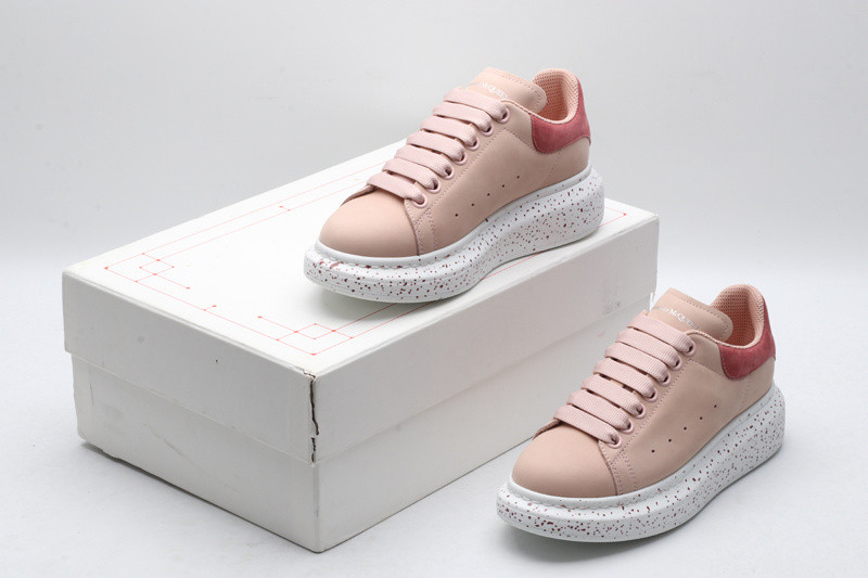 MQ Sneakers
