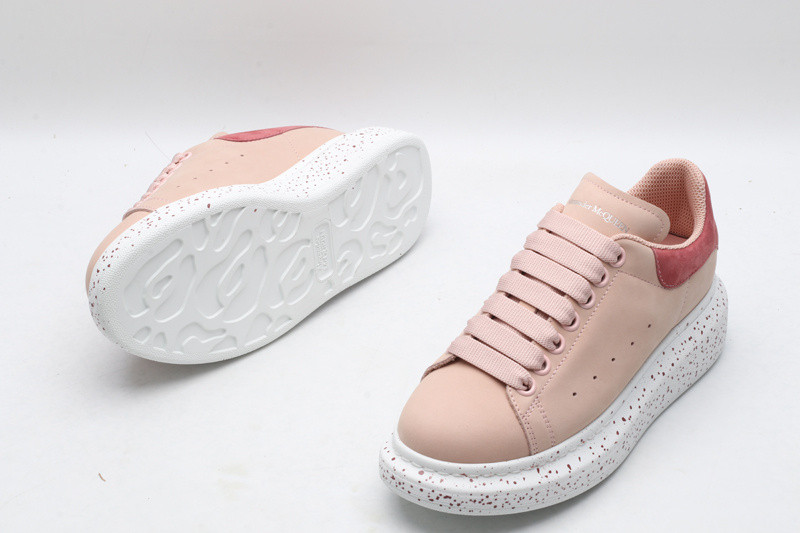 MQ Sneakers