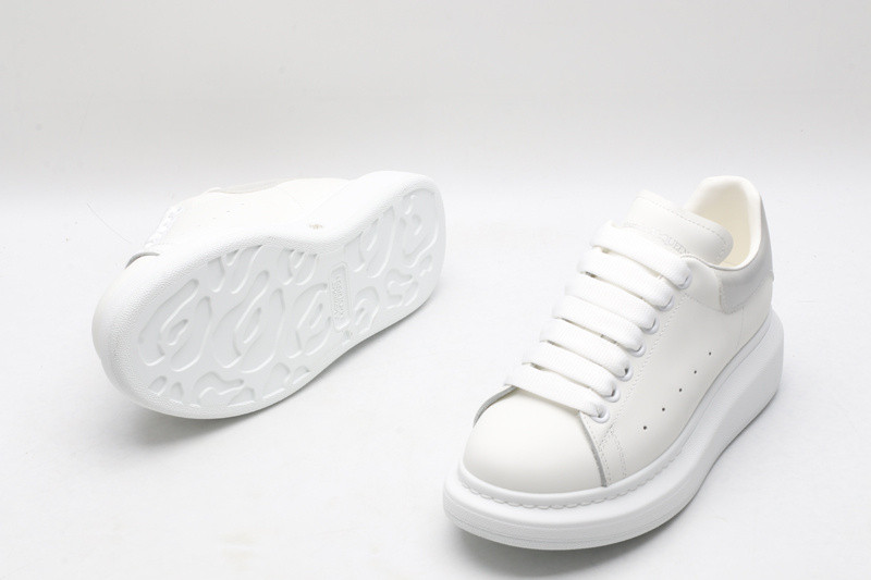 MQ Sneakers