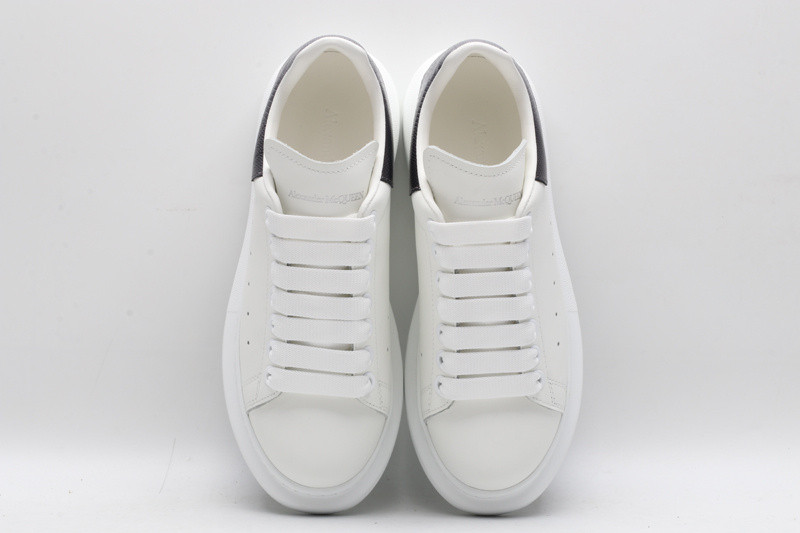 MQ Sneakers