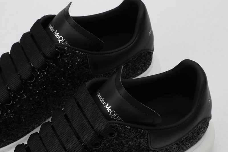 MQ Sneakers