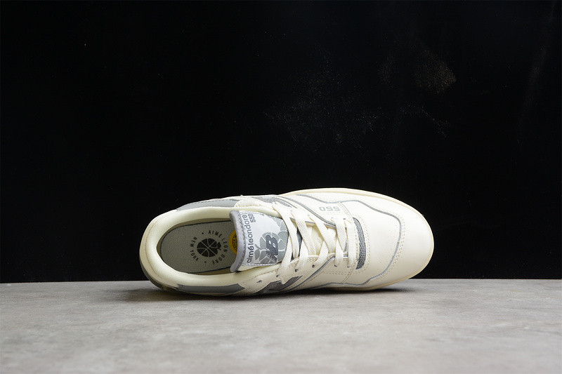 NEW Balan* Sneakers