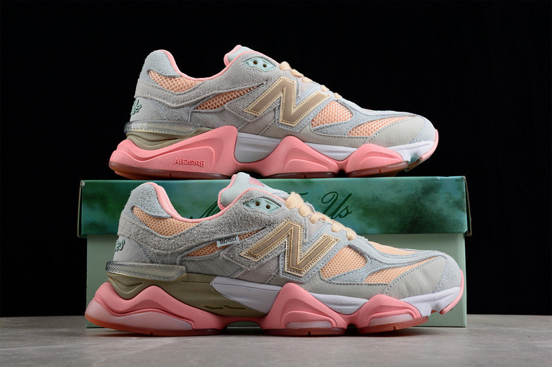 NEW Balan* Sneakers