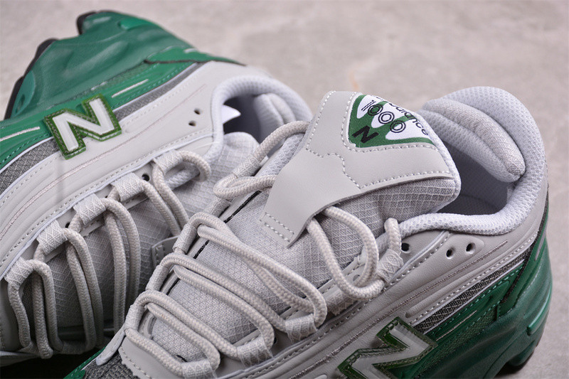 New Balance M1000GR
