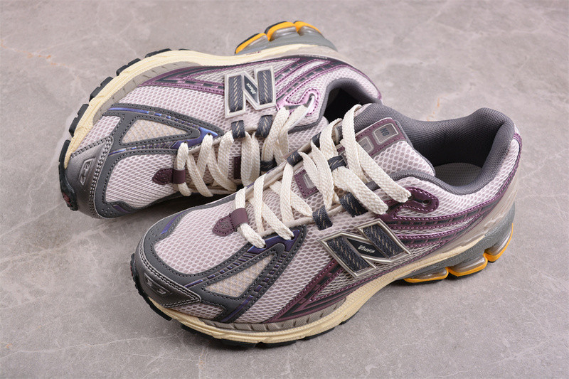 New Balance M1906RRA