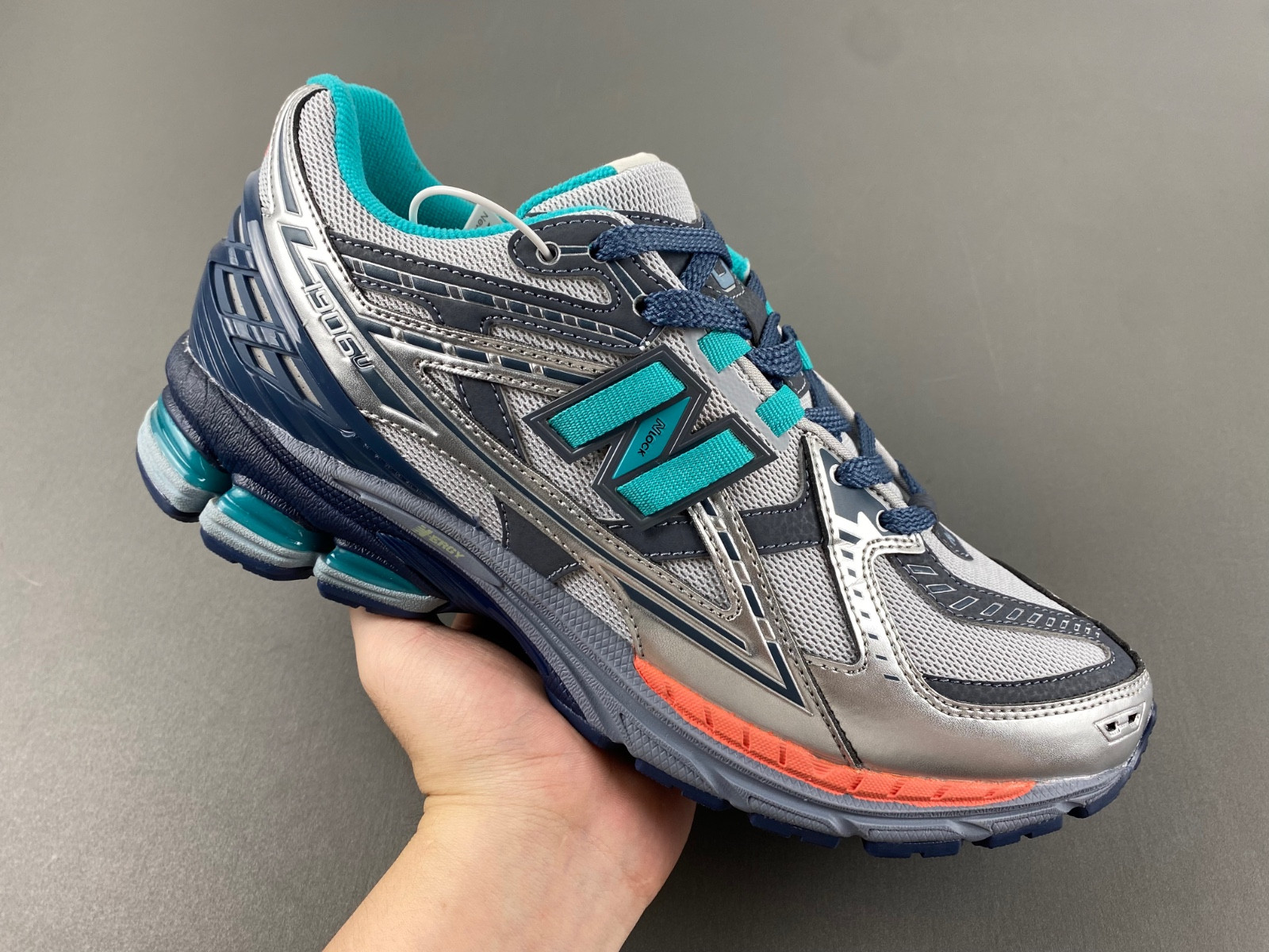 New New Balance M1906NK1