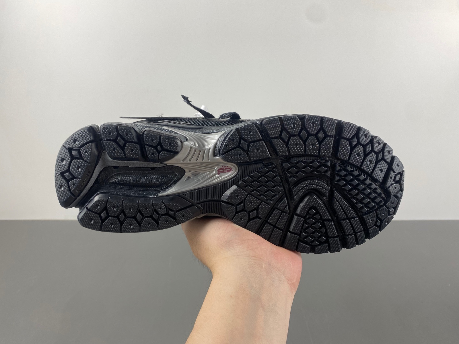 New Balance M1906AF