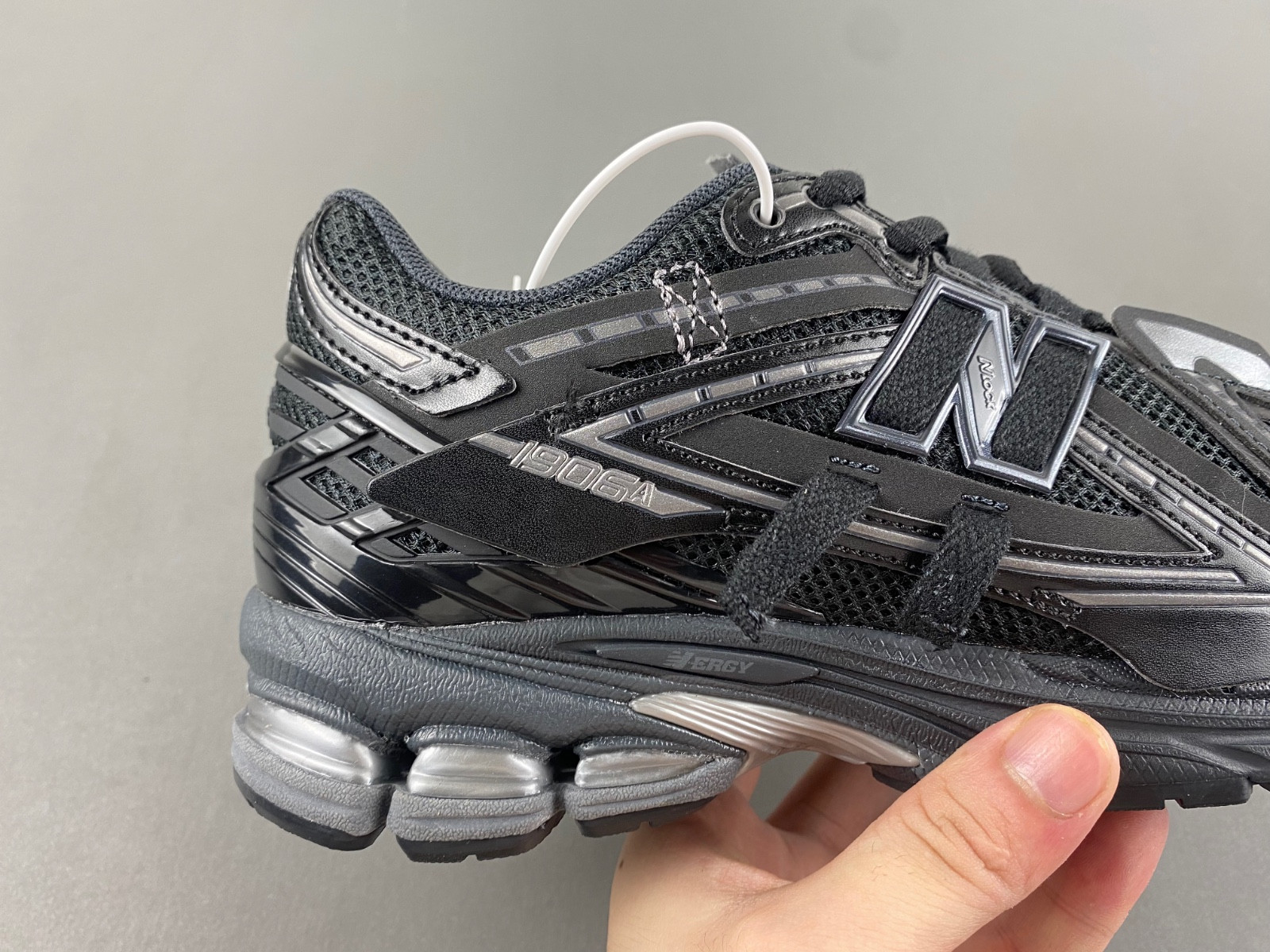 New Balance M1906AF
