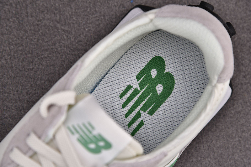 NEW Balan* Sneakers