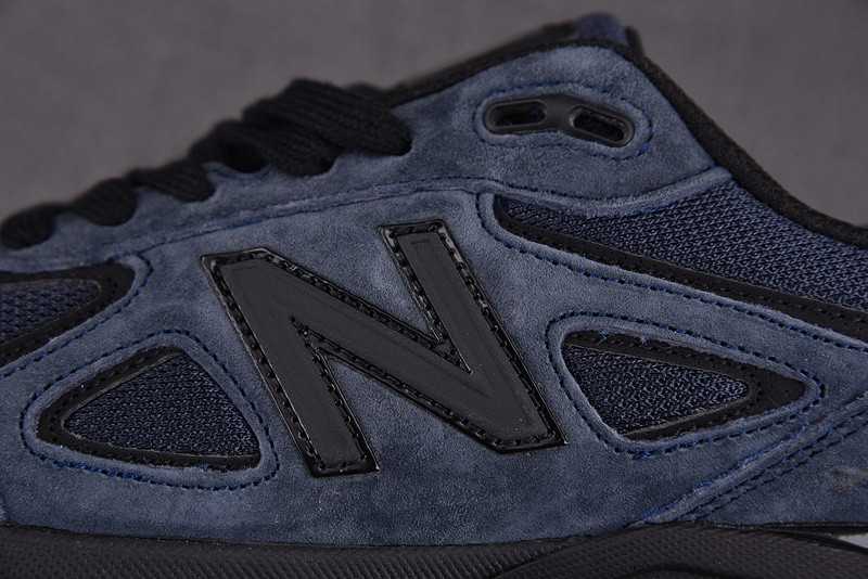 NEW Balan* Sneakers