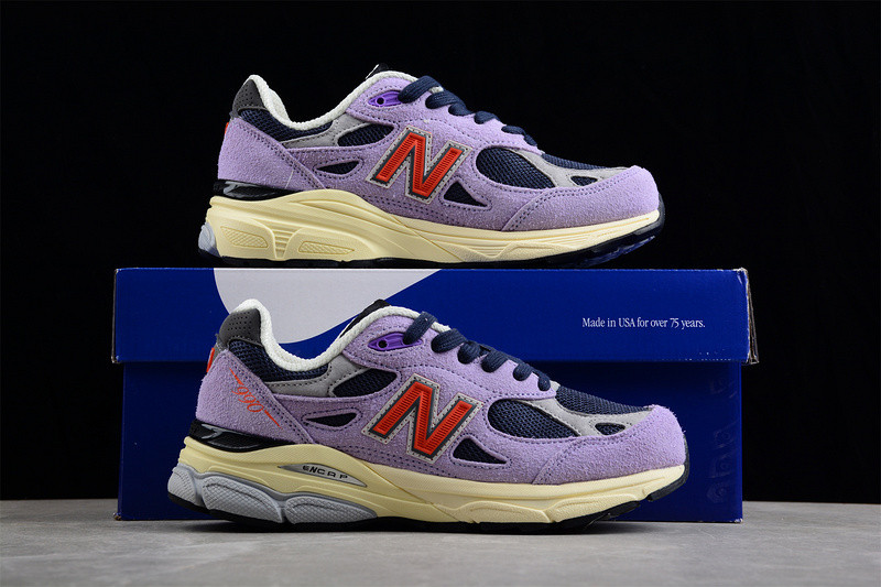 NEW Balan* Sneakers