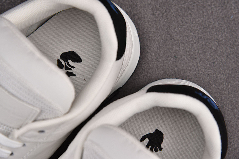 OF GYM Sneakers