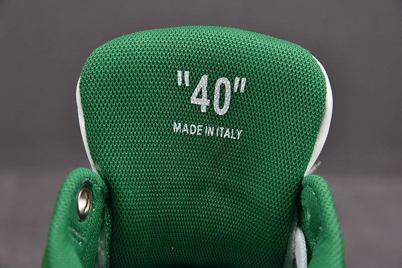 OF GYM Sneakers
