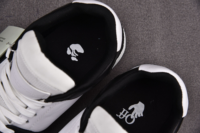 OF GYM Sneakers