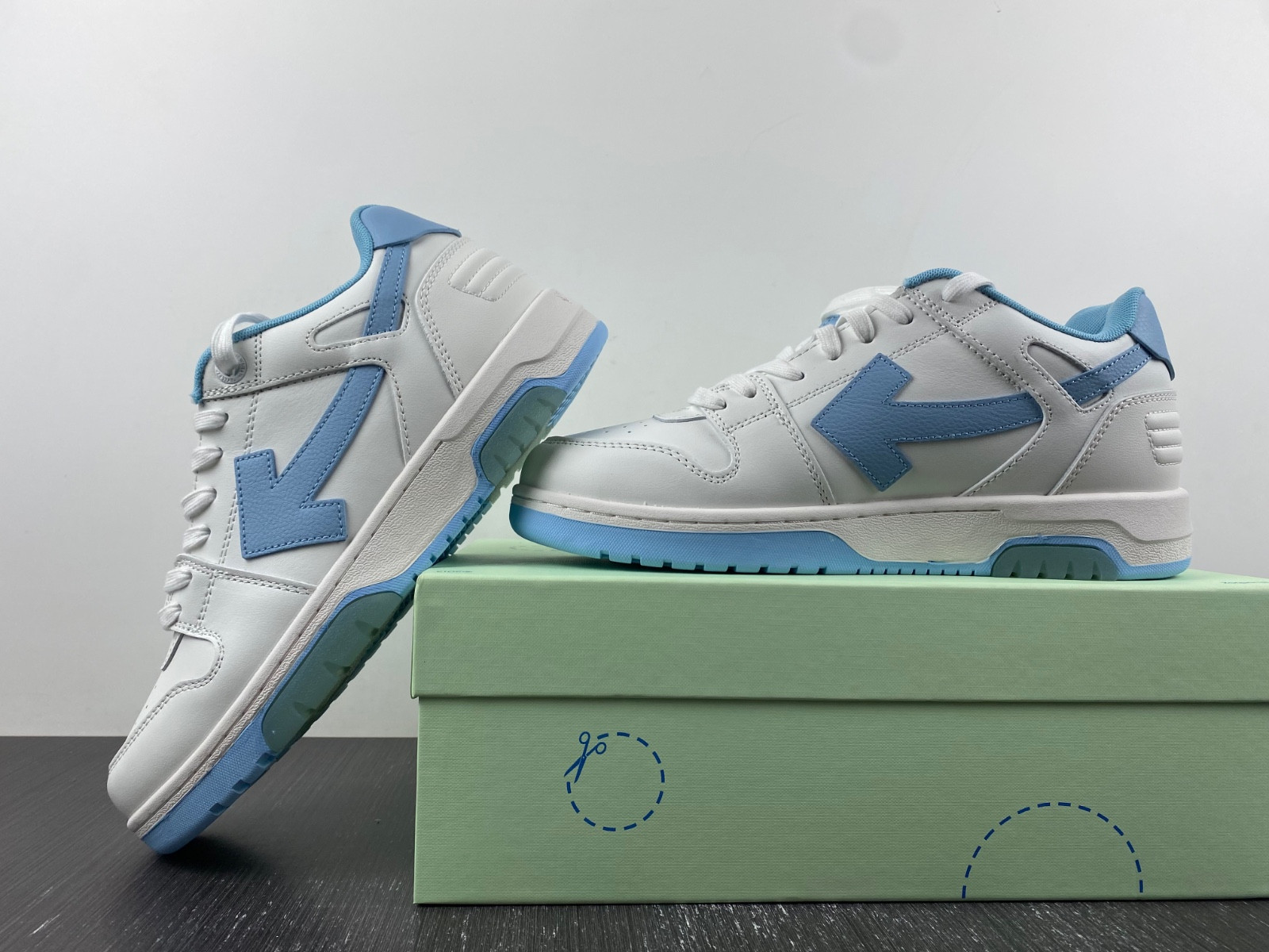 Off White GYM Sneaker