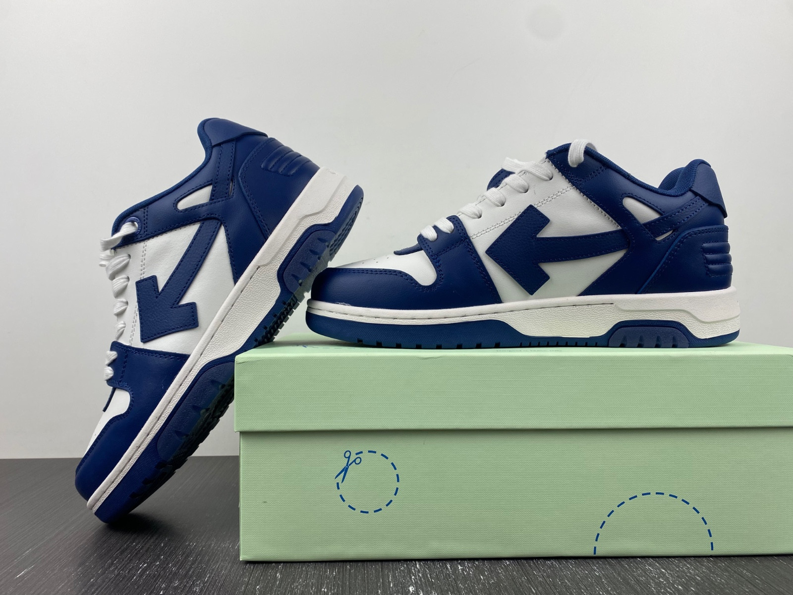 Off White GYM Sneaker
