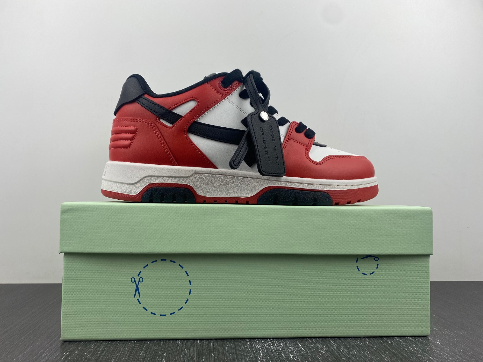 Off White GYM Sneaker
