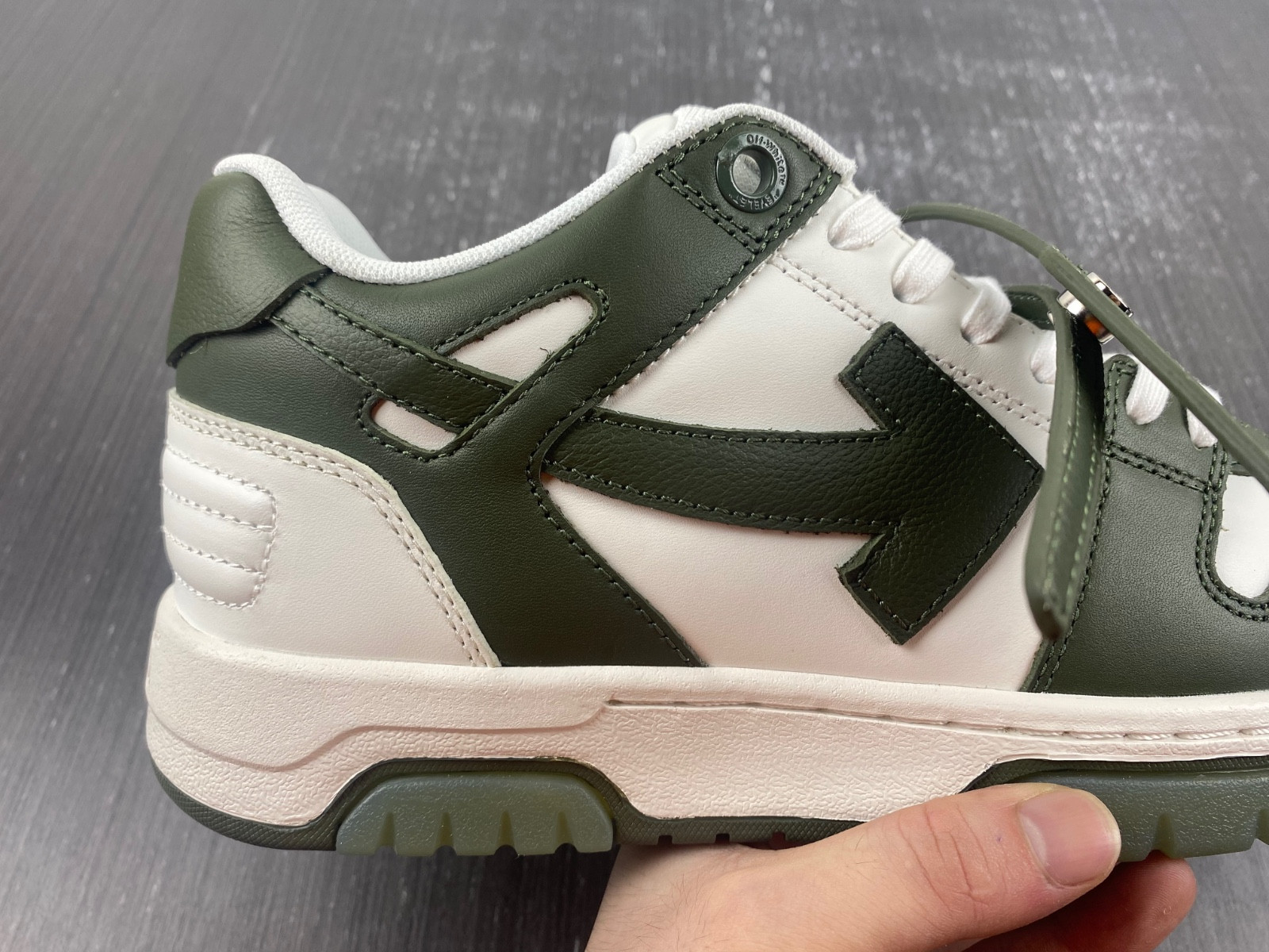 Off White GYM Sneaker