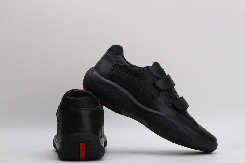 PA Low Sneakers