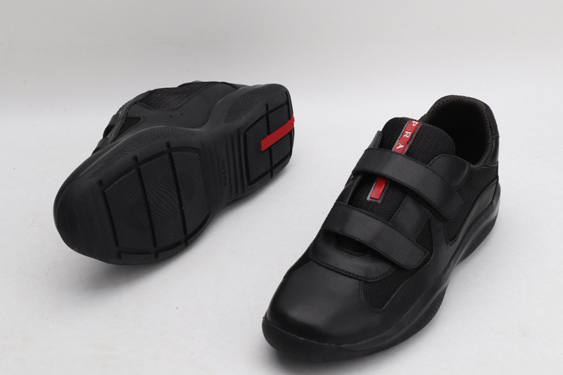 PA Low Sneakers