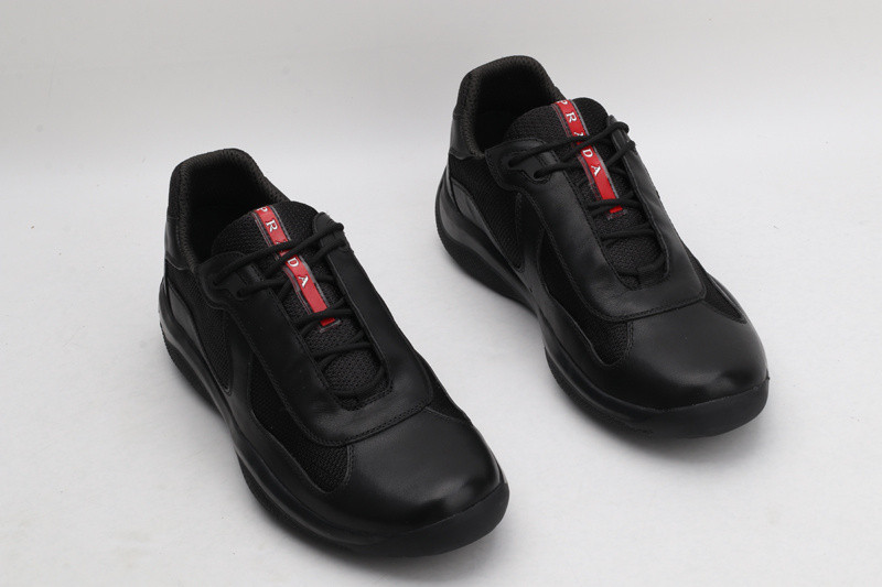 PA Low Sneakers