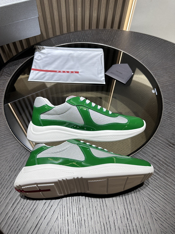 PA Low Sneakers