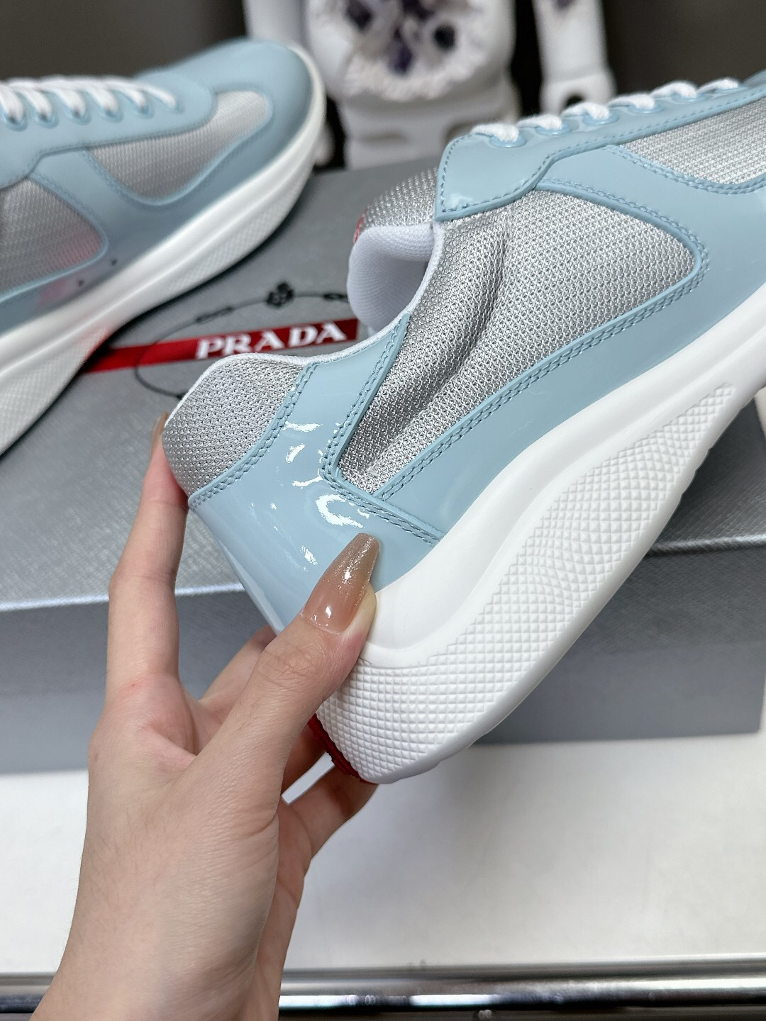 PA Low Sneakers