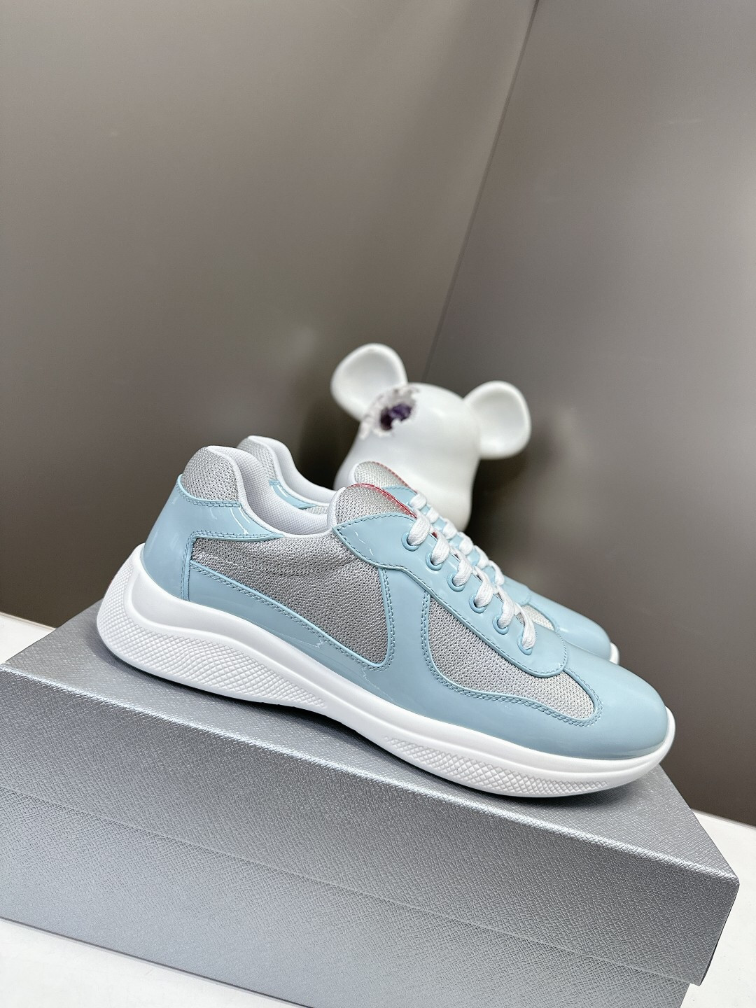PA Low Sneakers