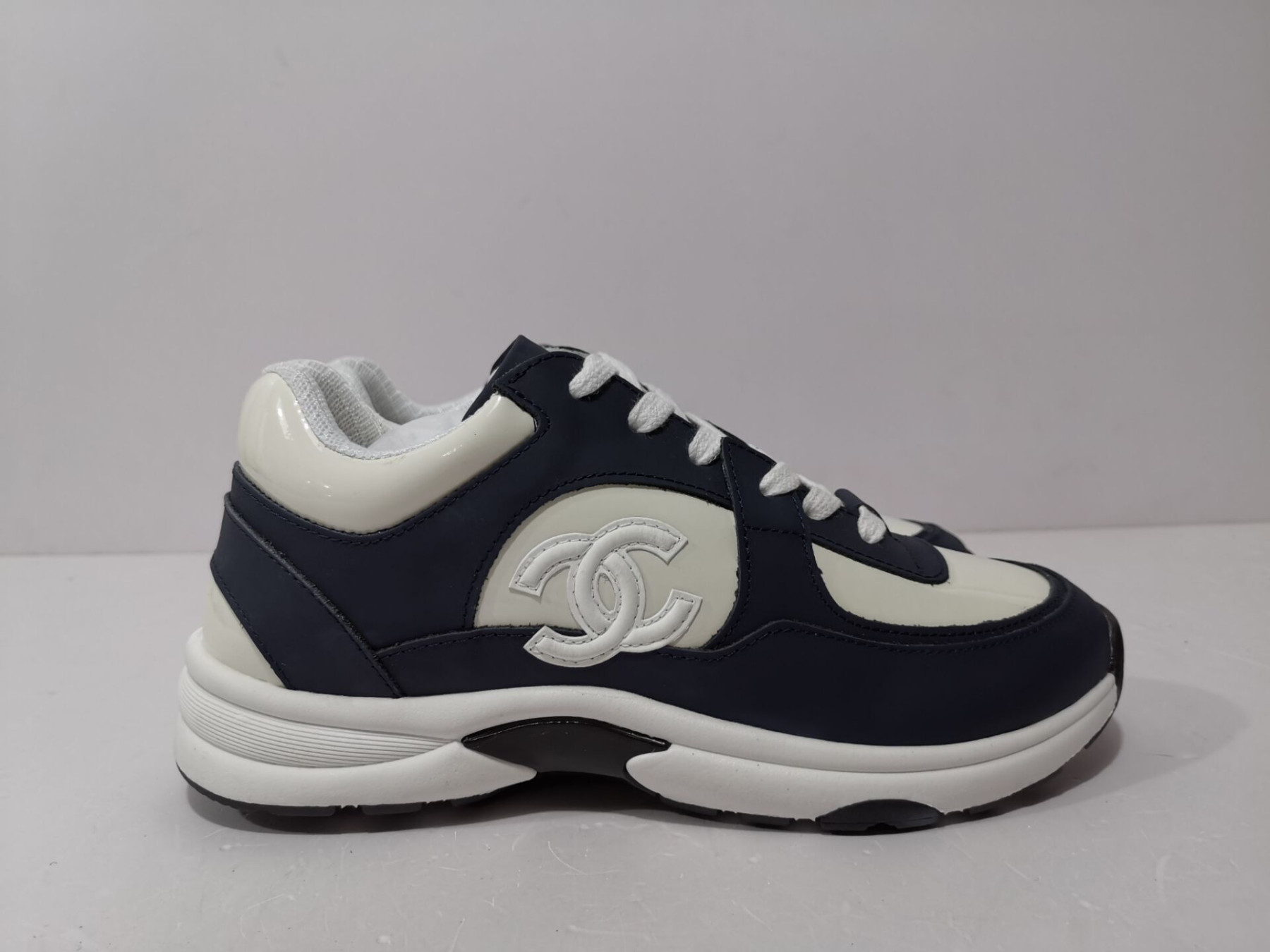 CNL Sneakers