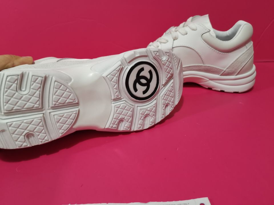 CNL Sneakers