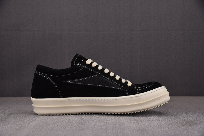 RO Sneakers