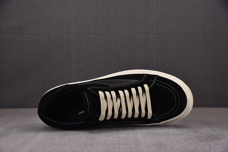 RO Sneakers