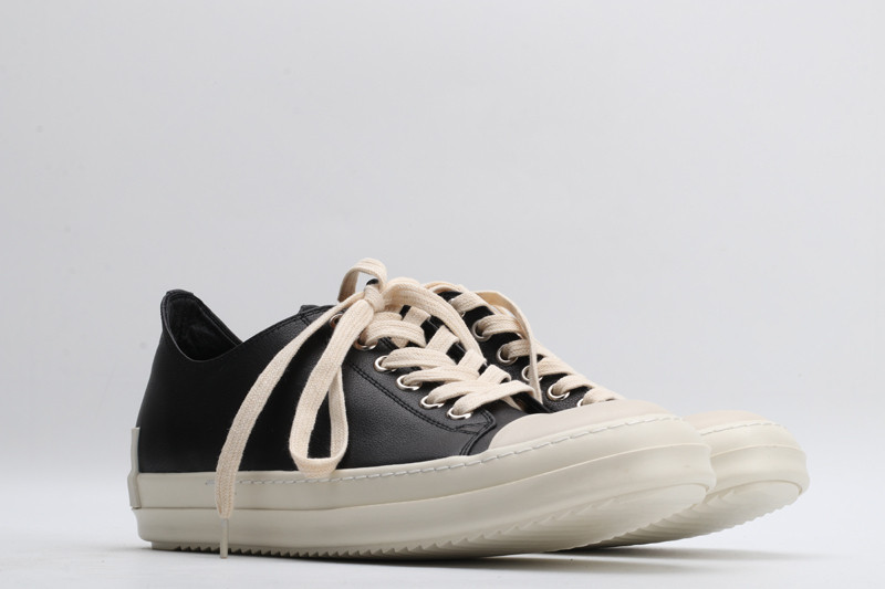 RO Sneakers Black Smooth Low
