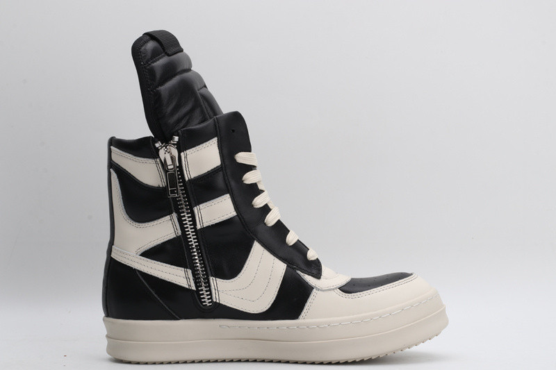 RO Sneakers