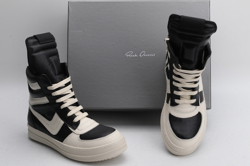 RO Sneakers